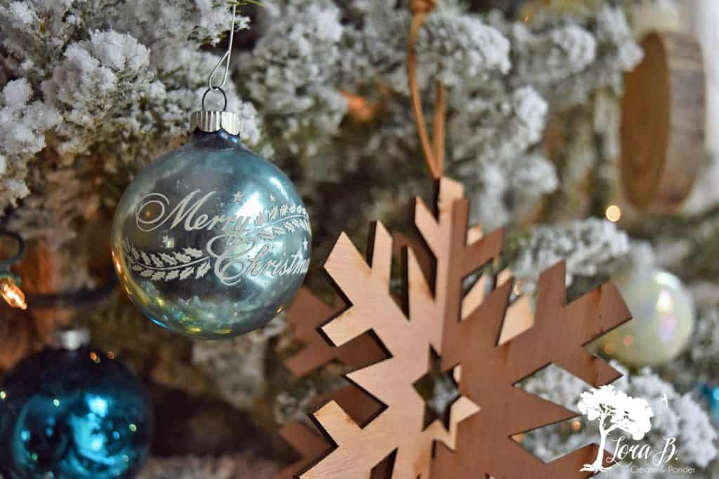 Christmas Tree decor 